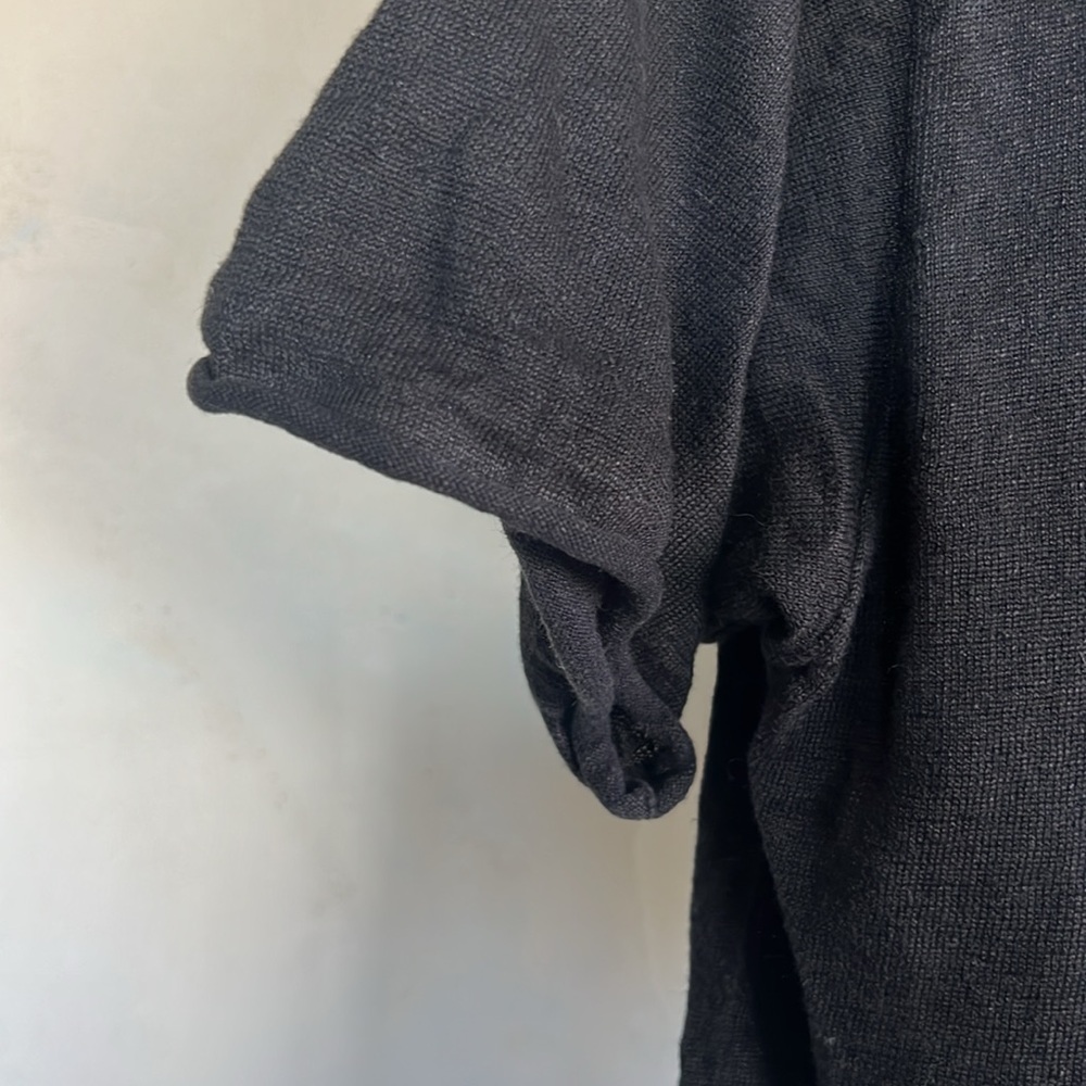 Buck Mason Black Short Sleeve in Linen - Picture 3 of 6